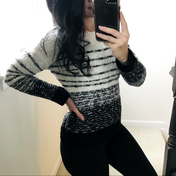 Vince Textured Stripe Wool Blend Sweater Sz M - Picture 4 of 12